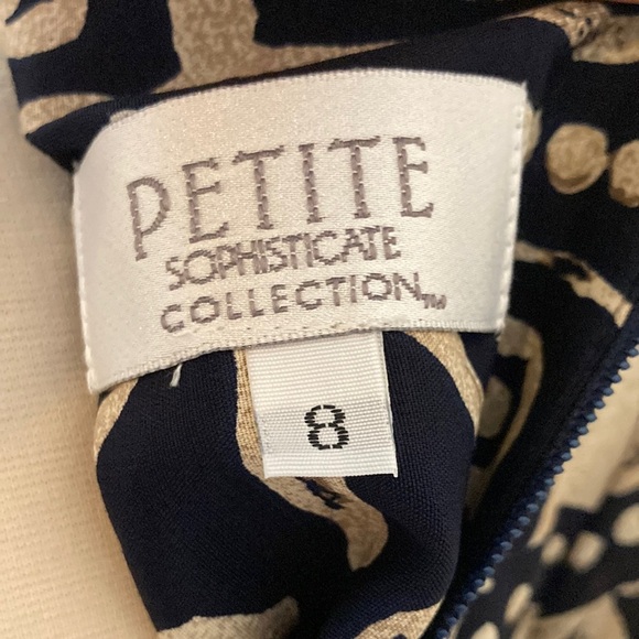 VINTAGE PETITE SOPHISTICATE COLLECTION Navy and Beige Patterned Dress Size 8 - Picture 6 of 7